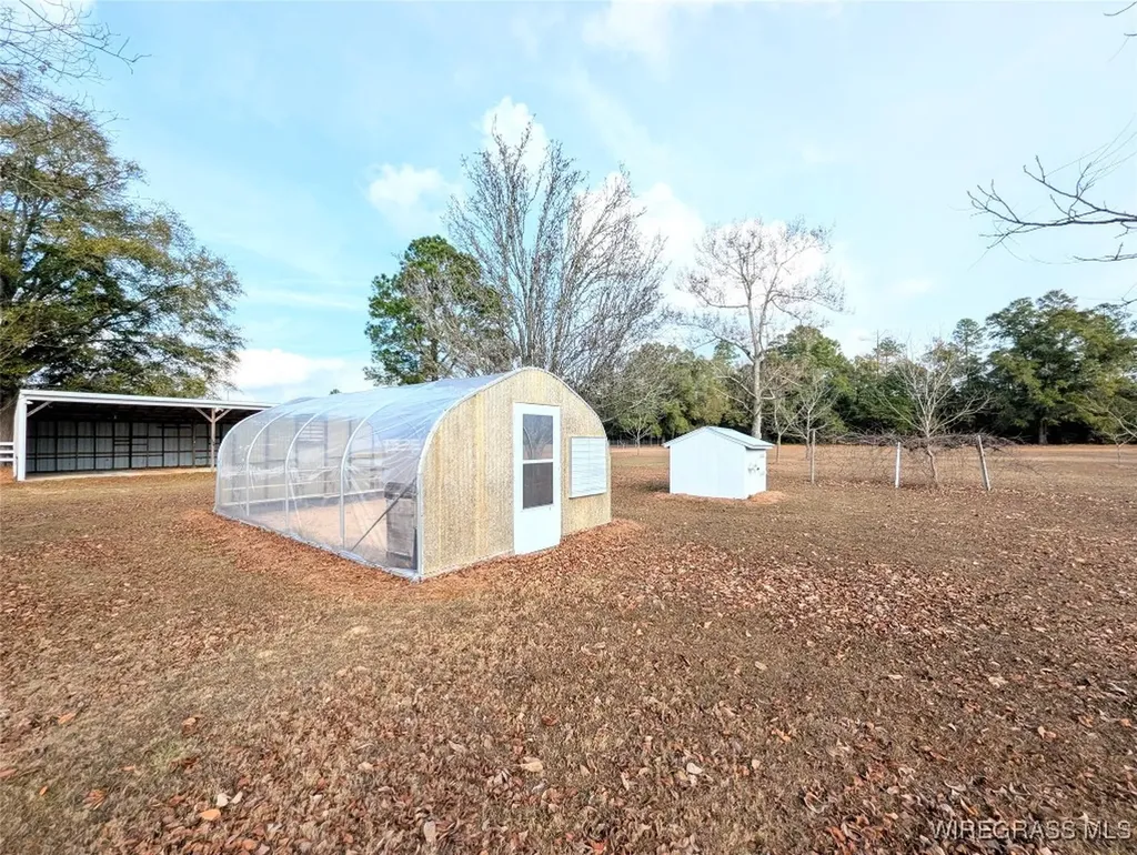 3117 Holland Road Newton AL 36352