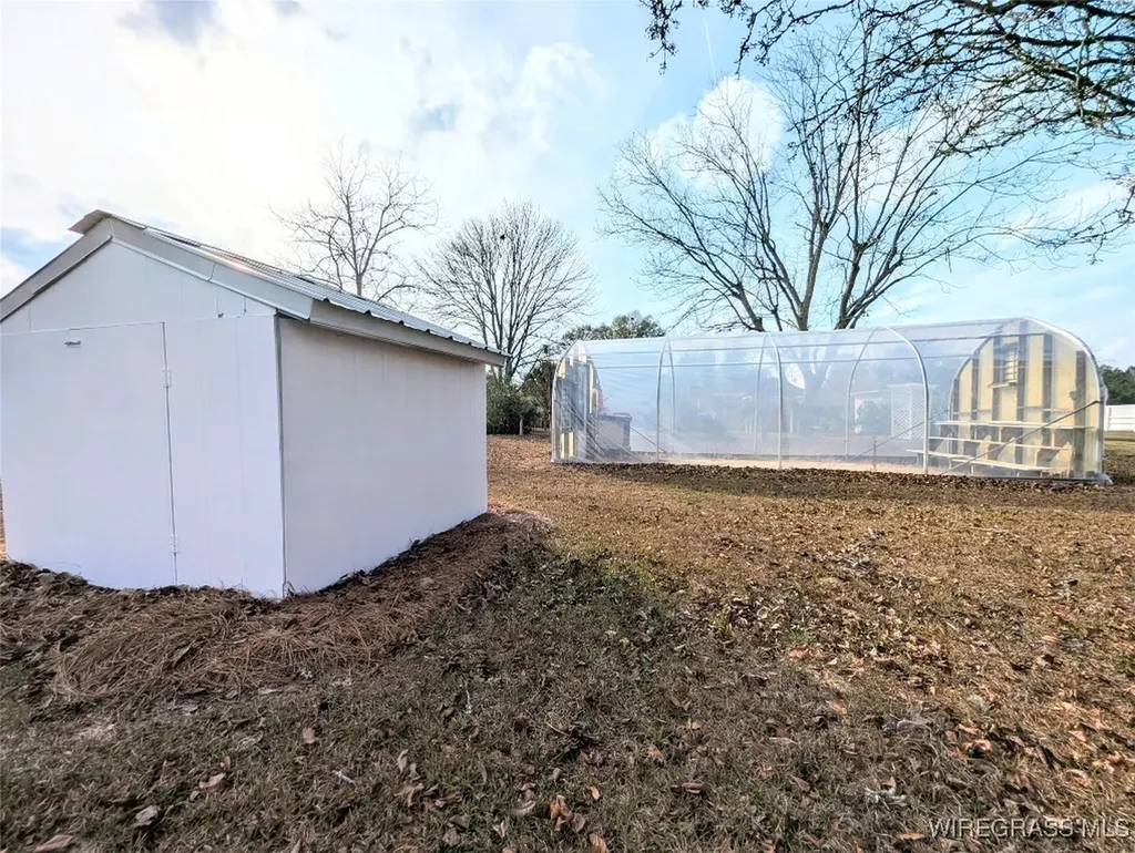 3117 Holland Road Newton AL 36352