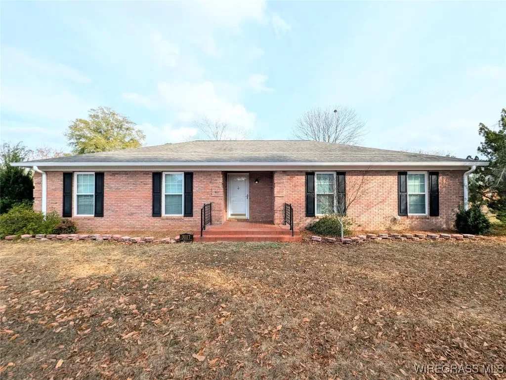 3117 Holland Road Newton AL 36352