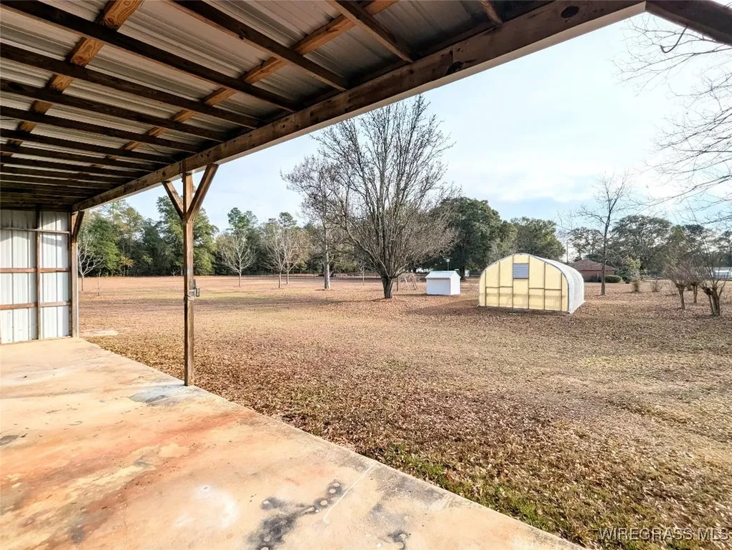 3117 Holland Road Newton AL 36352