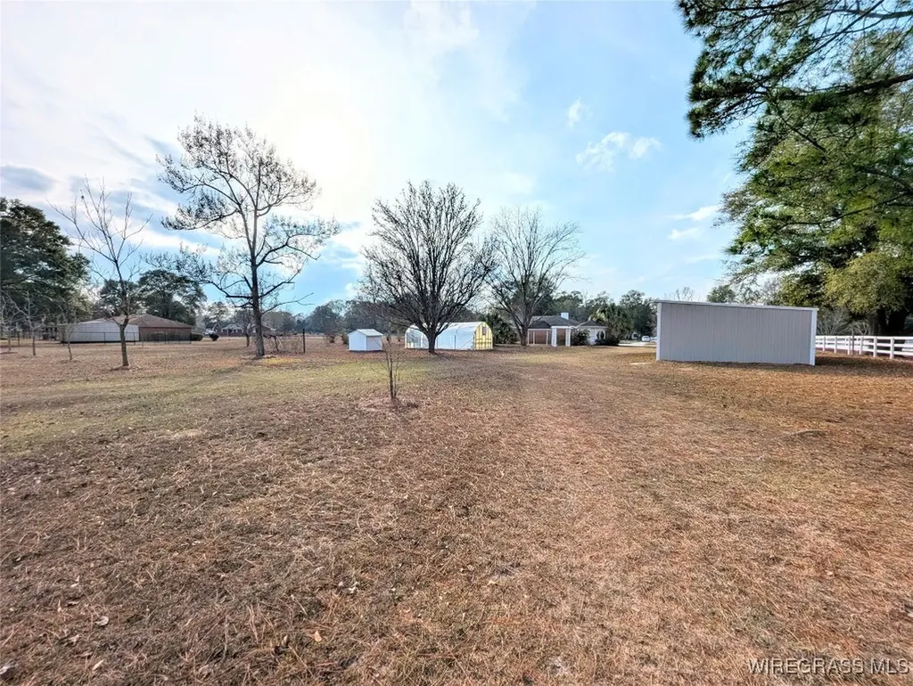 3117 Holland Road Newton AL 36352