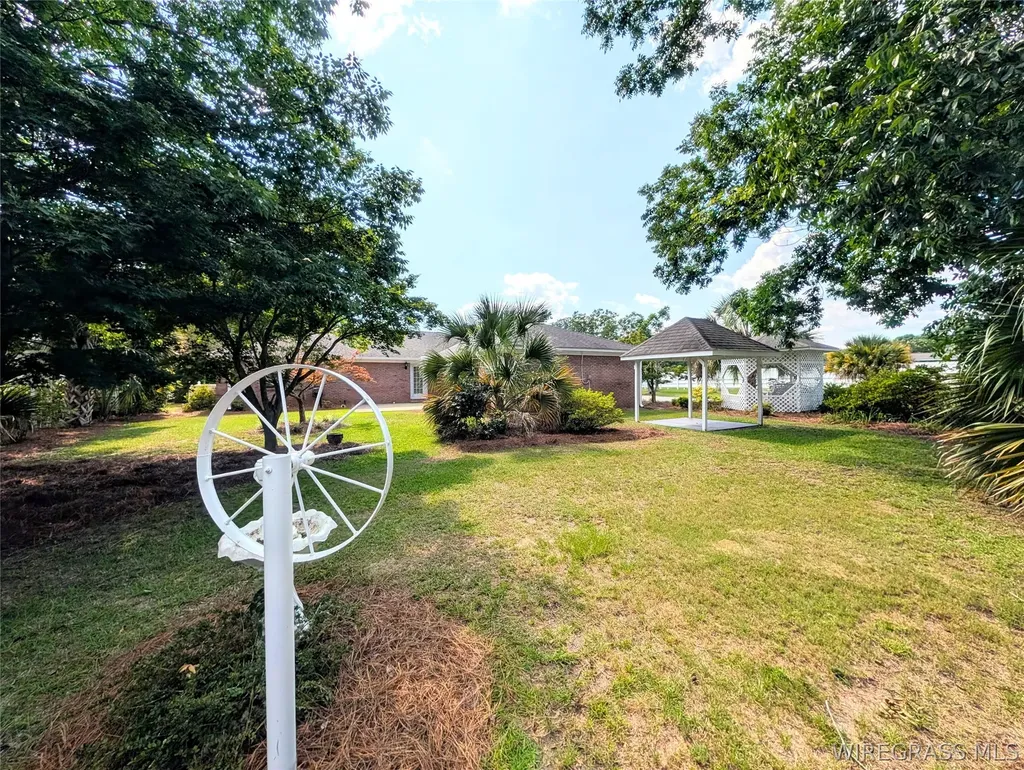 3117 Holland Road Newton AL 36352