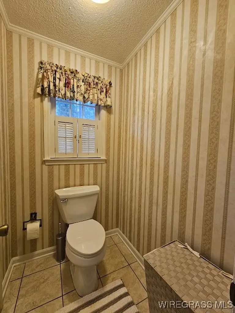 1538 E Roy Parker Road Ozark AL 36360