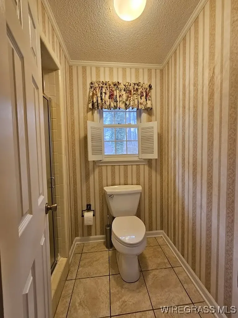 1538 E Roy Parker Road Ozark AL 36360