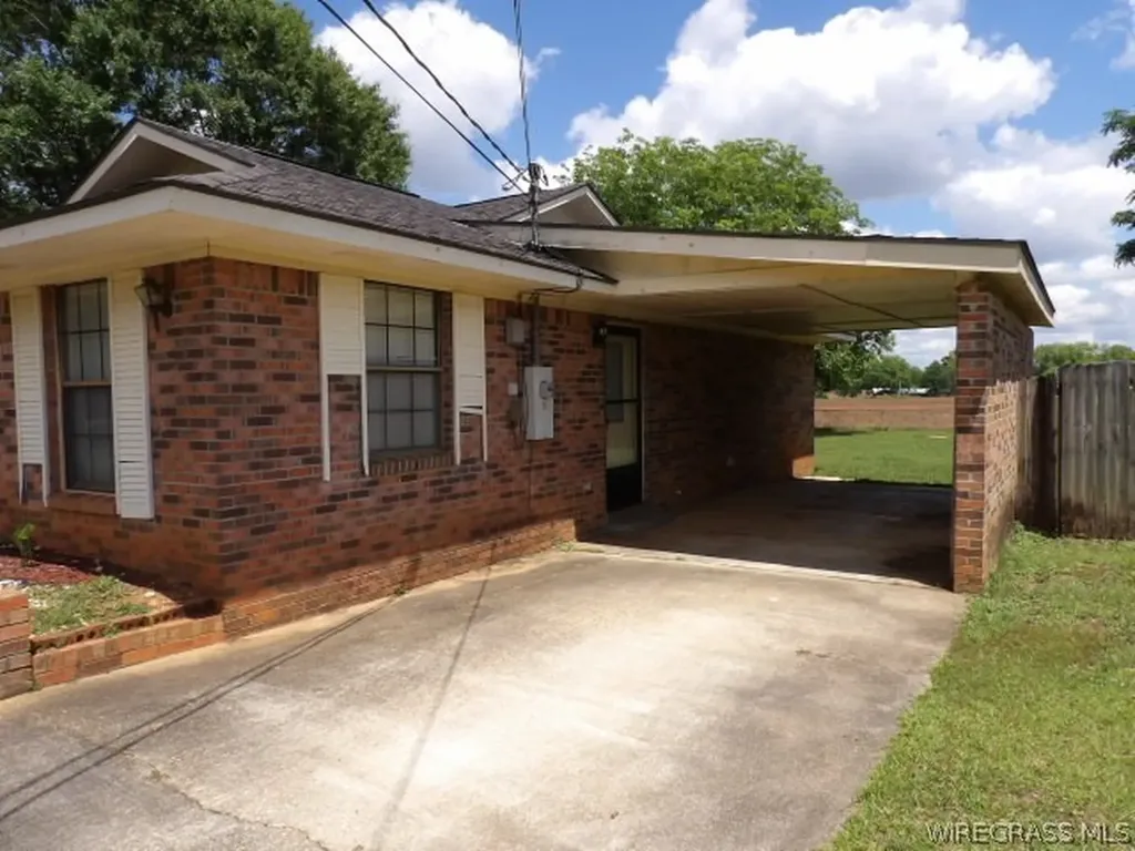 43 Harrison Drive Daleville AL 36322