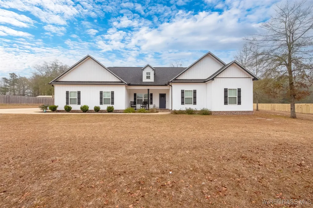 5094 County Road 514 Road New Brockton AL 36351