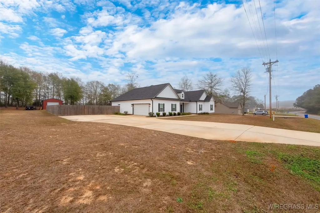 5094 County Road 514 Road New Brockton AL 36351