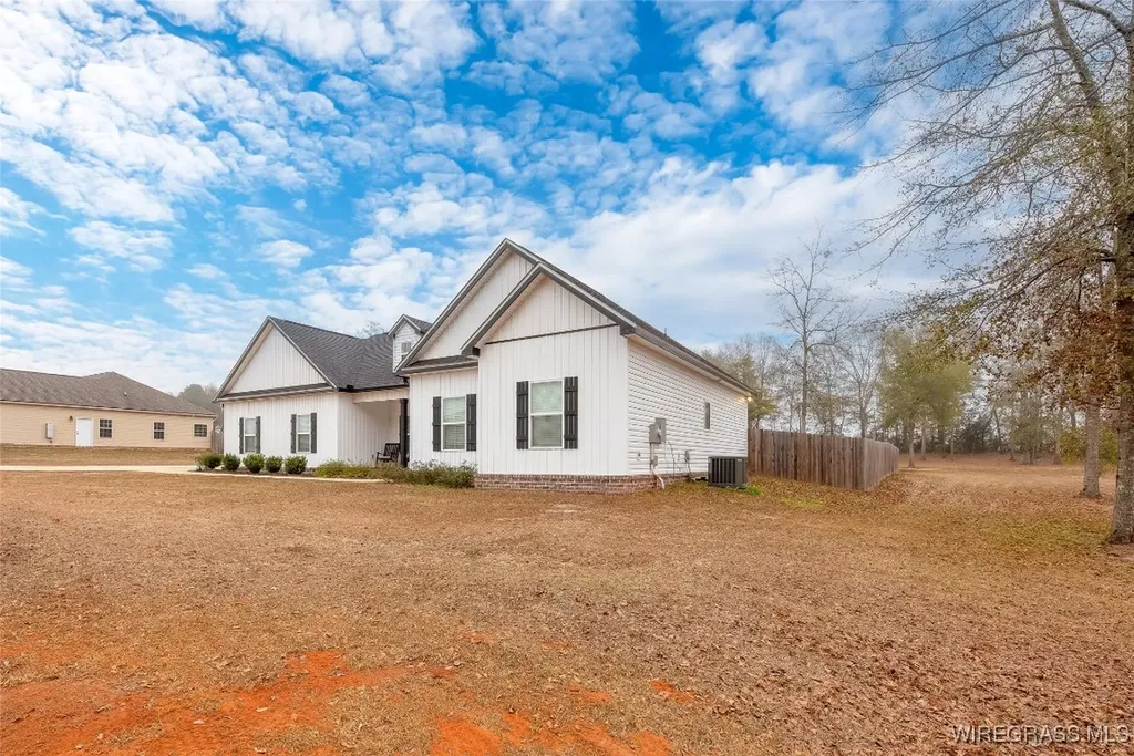 5094 County Road 514 Road New Brockton AL 36351