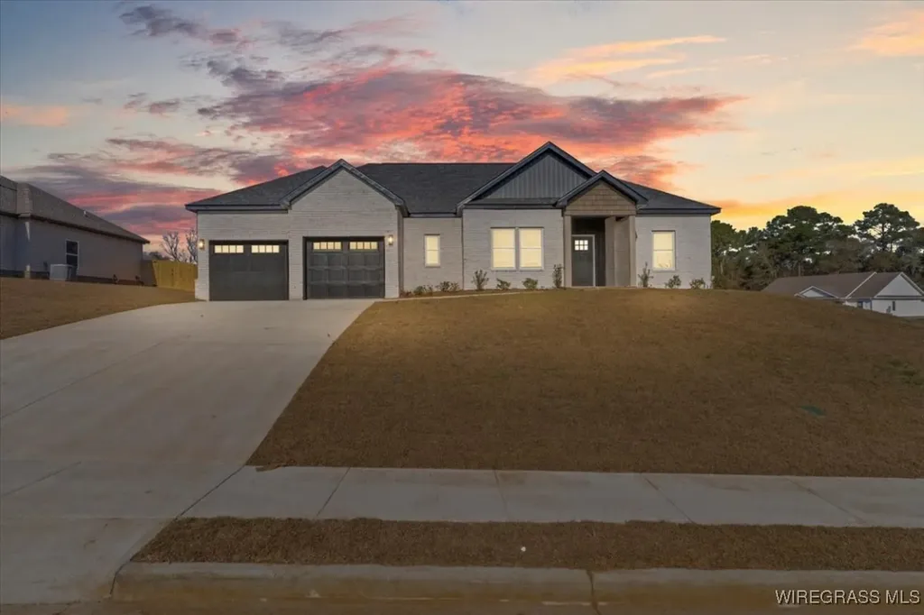 205 Conneway Court Enterprise AL 36330