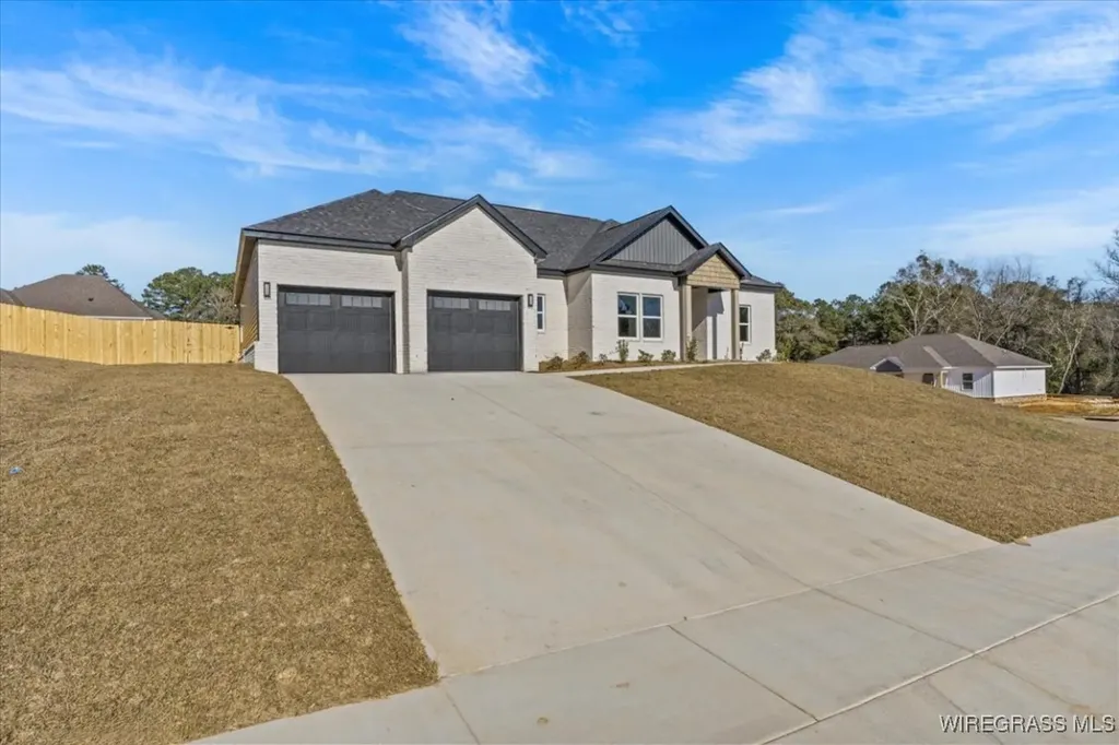 205 Conneway Court Enterprise AL 36330