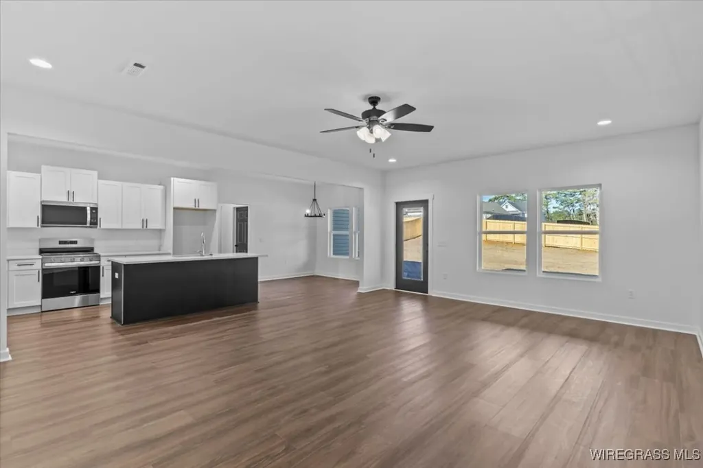 205 Conneway Court Enterprise AL 36330