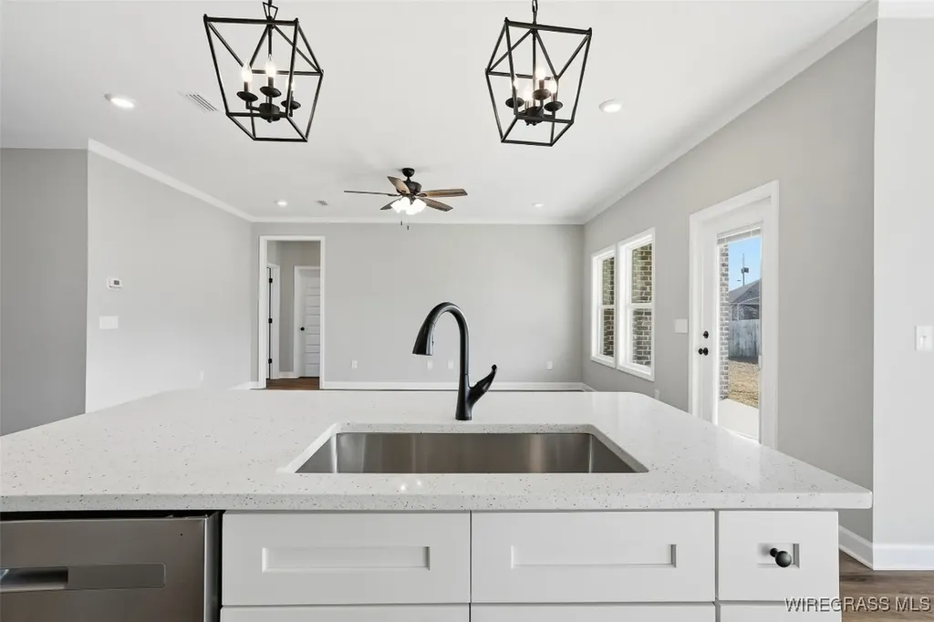 313 Thornbird Loop Enterprise AL 36330