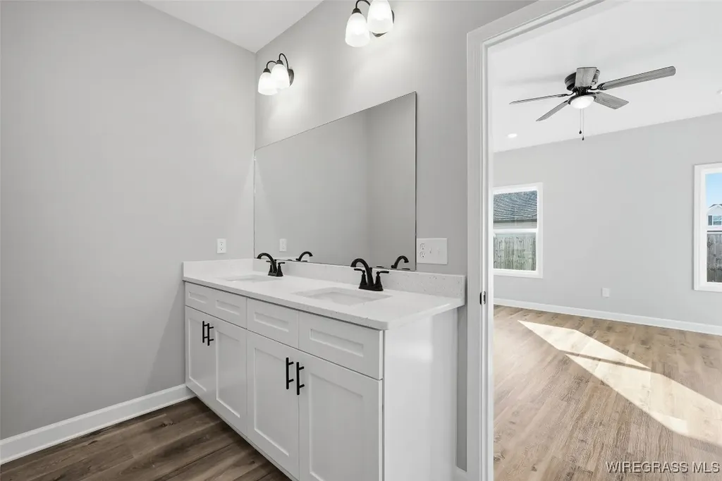 313 Thornbird Loop Enterprise AL 36330