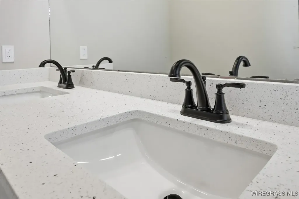 313 Thornbird Loop Enterprise AL 36330