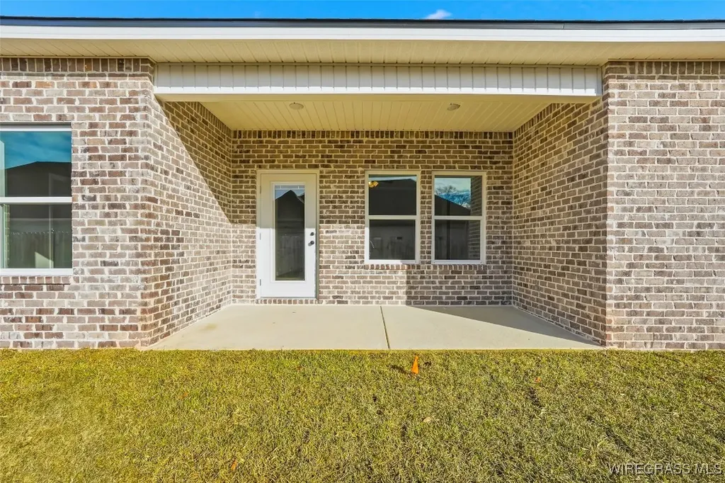 313 Thornbird Loop Enterprise AL 36330