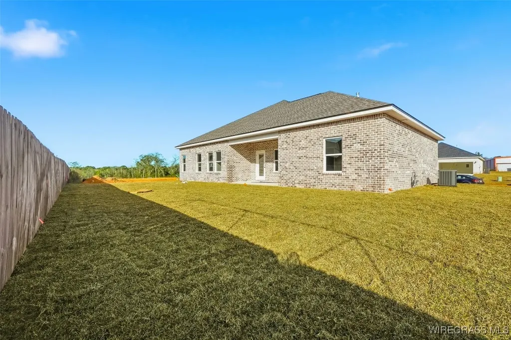 313 Thornbird Loop Enterprise AL 36330