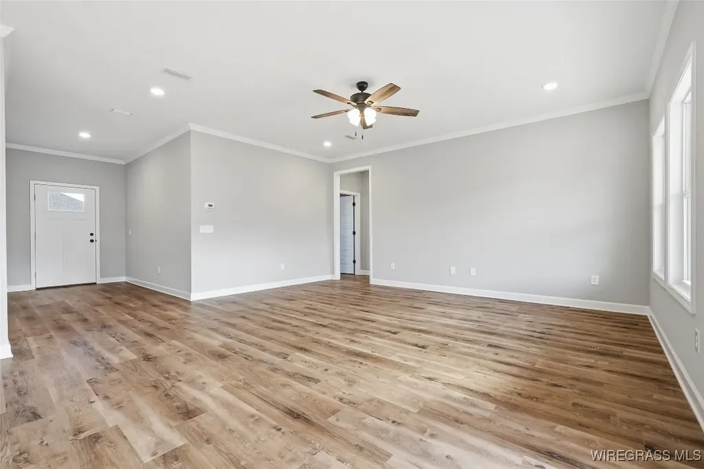 313 Thornbird Loop Enterprise AL 36330