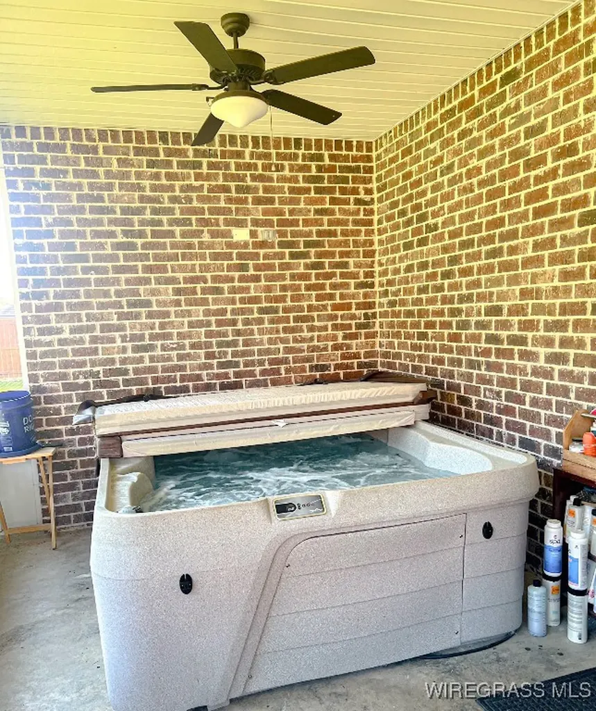 104 Davis Way Enterprise AL 36330