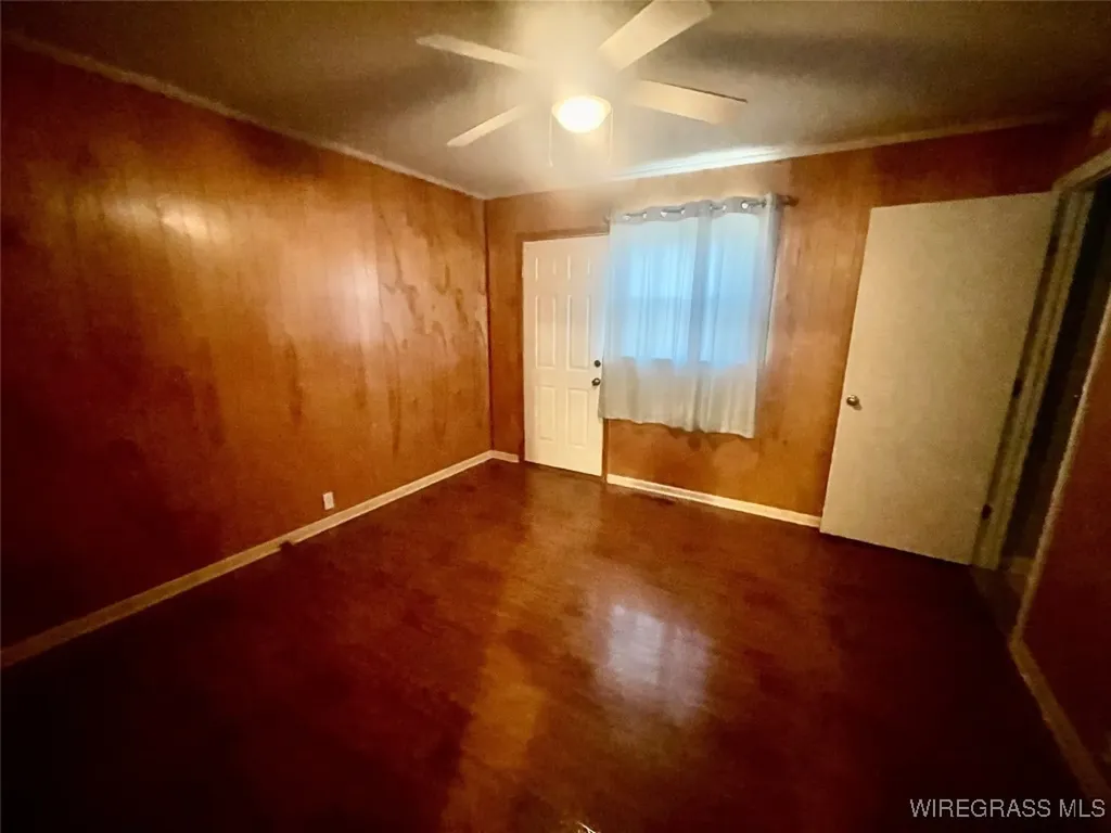 654 Claxton Avenue N Elba AL 36323