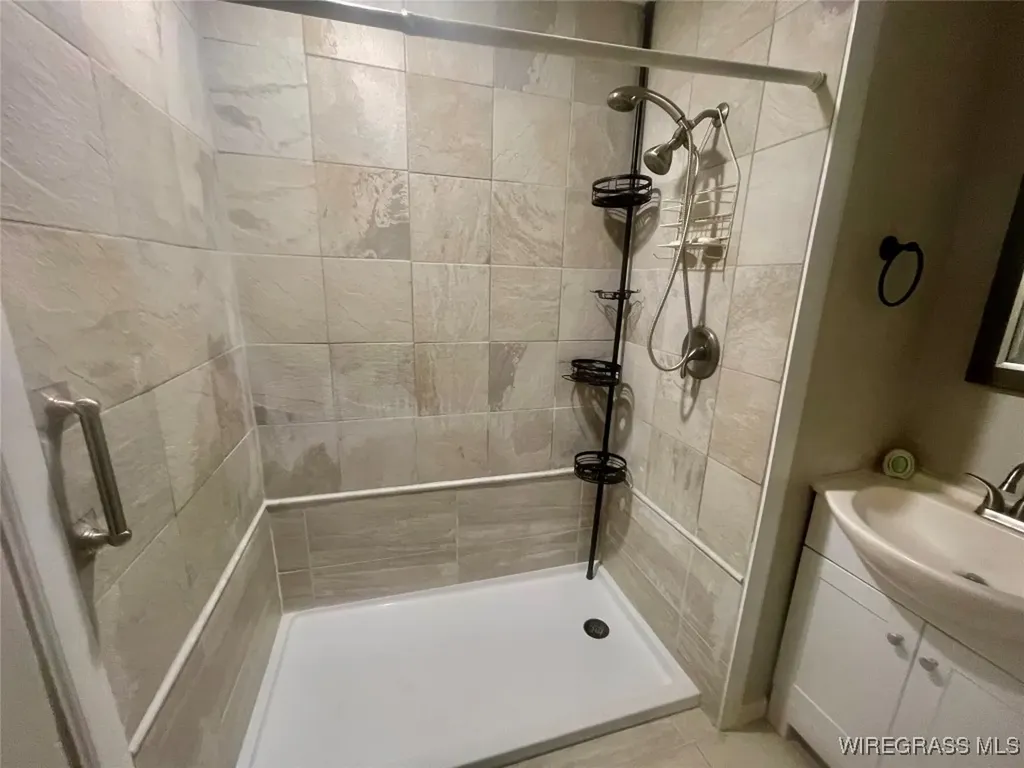 654 Claxton Avenue N Elba AL 36323