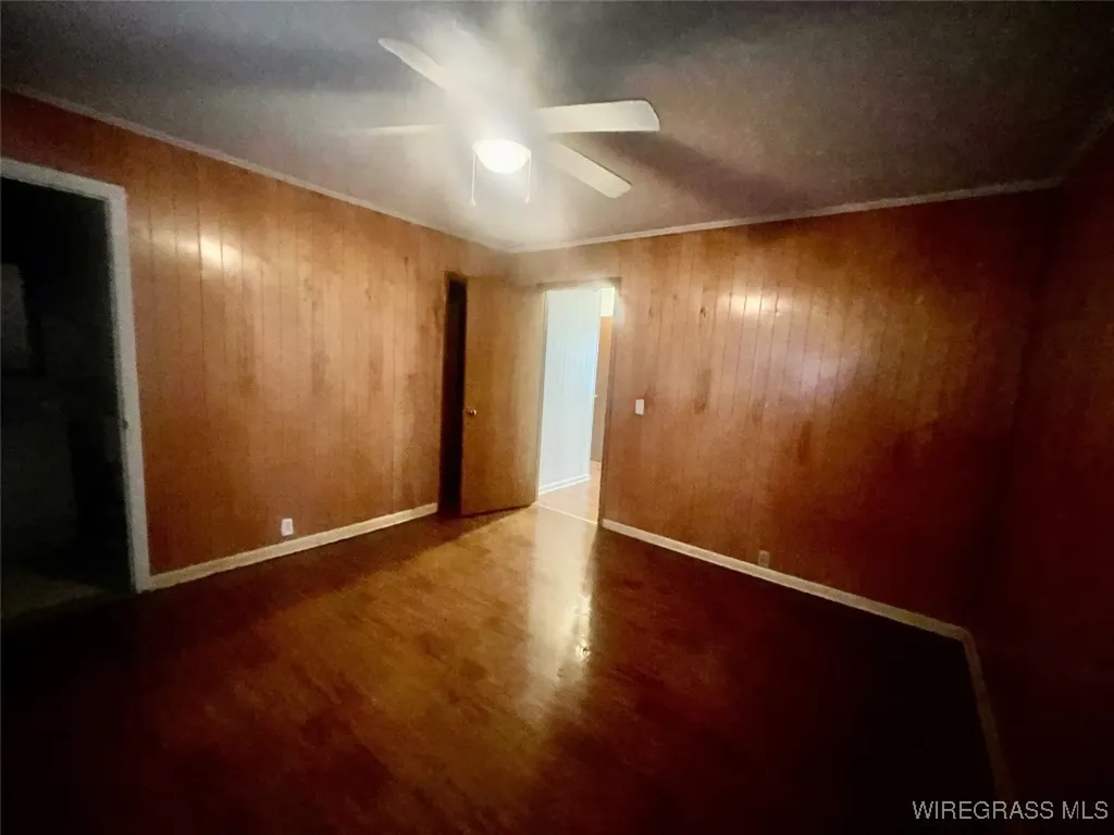 654 Claxton Avenue N Elba AL 36323