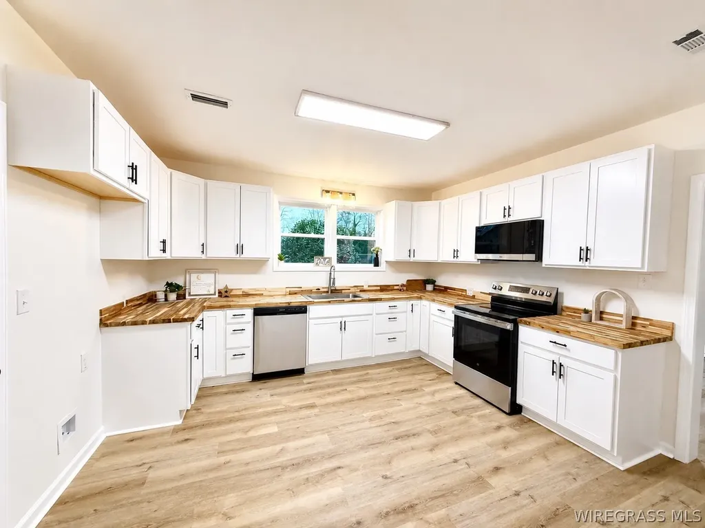3230 Hickman Road Enterprise AL 36330