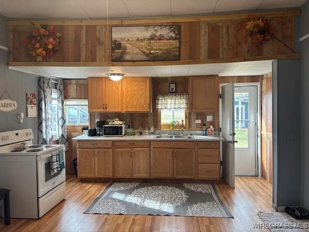 101 N Hughes Street Opp AL 36467