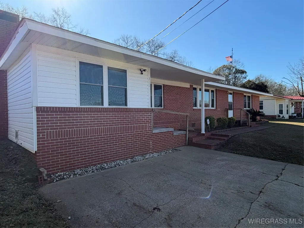 103 Andrews Street Enterprise AL 36330