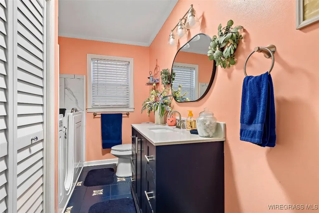 107 Forrest Street Headland AL 36345