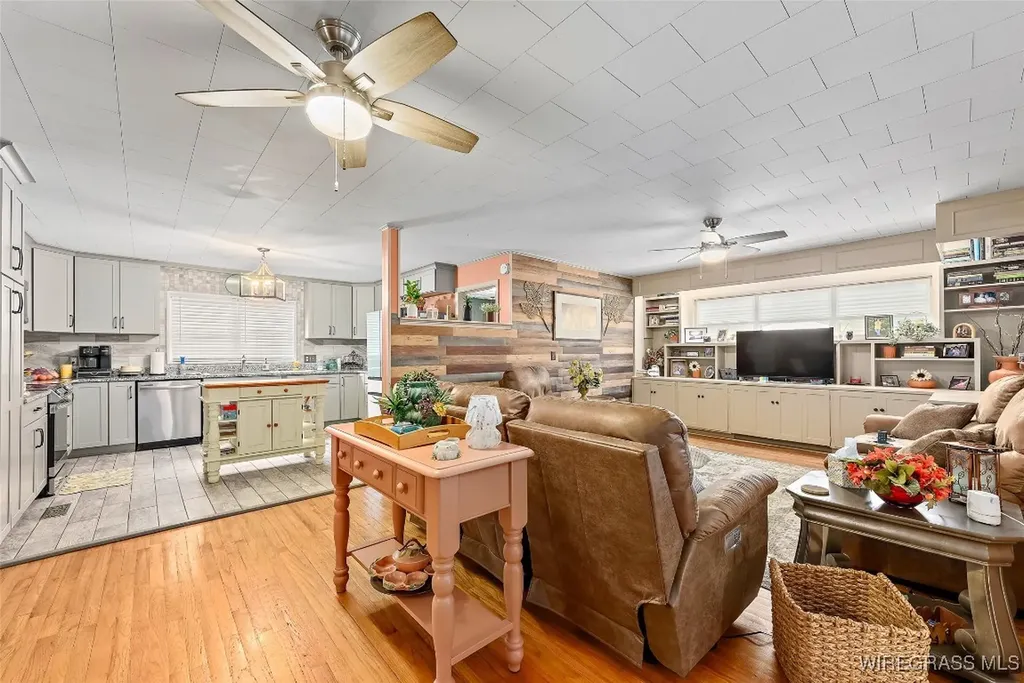 107 Forrest Street Headland AL 36345