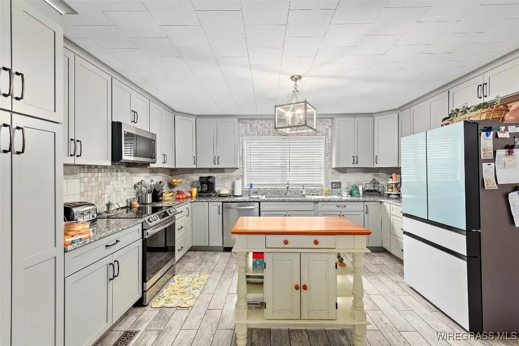 107 Forrest Street Headland AL 36345