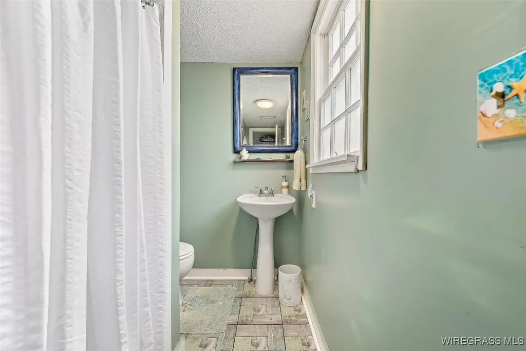 107 Forrest Street Headland AL 36345