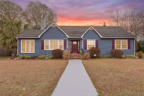107 Forrest Street Headland AL 36345