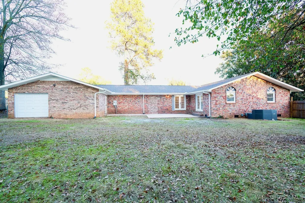 101 Briarhill Road Enterprise AL 36330