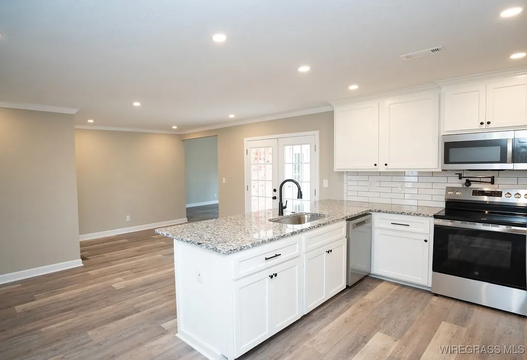 101 Briarhill Road Enterprise AL 36330