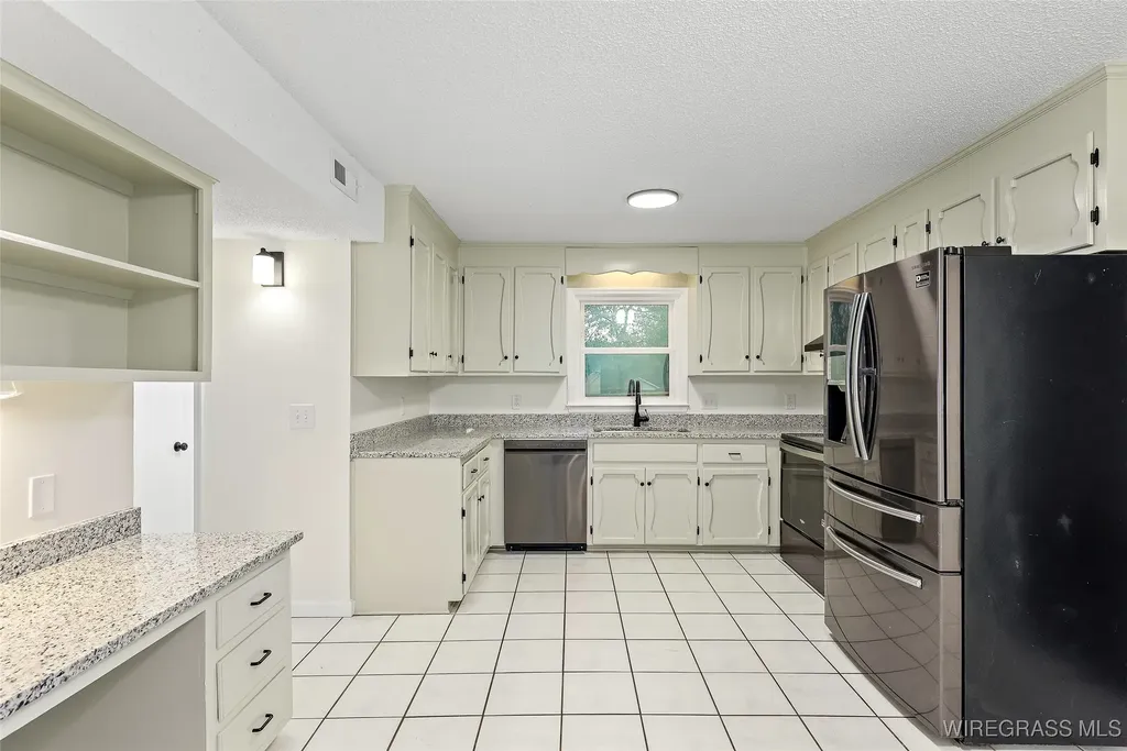 200 Brookshire Drive Enterprise AL 36330