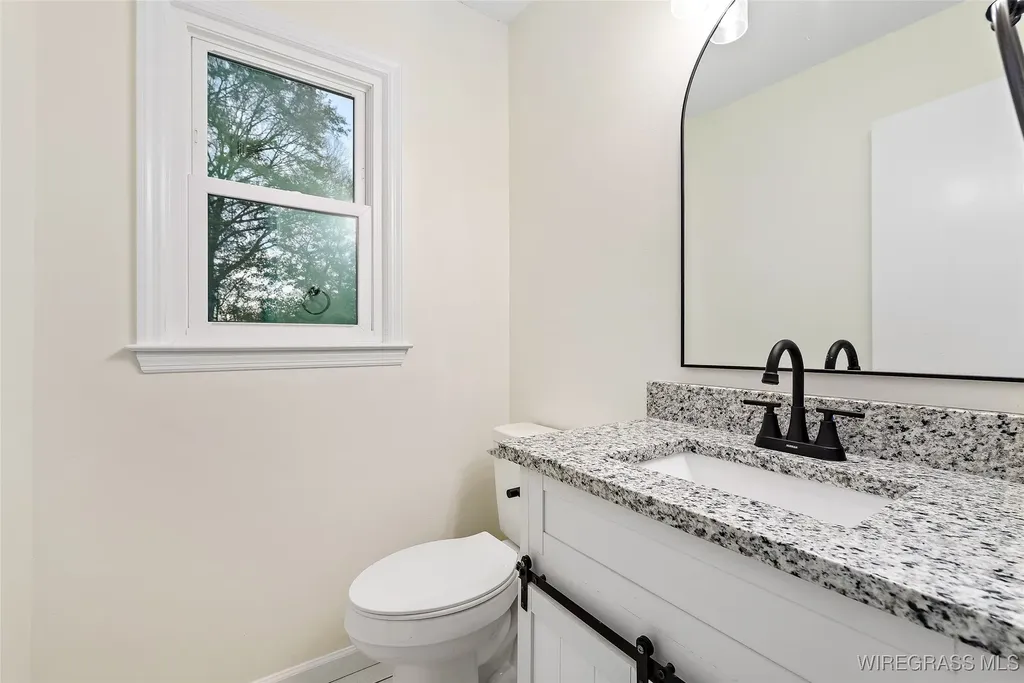 200 Brookshire Drive Enterprise AL 36330