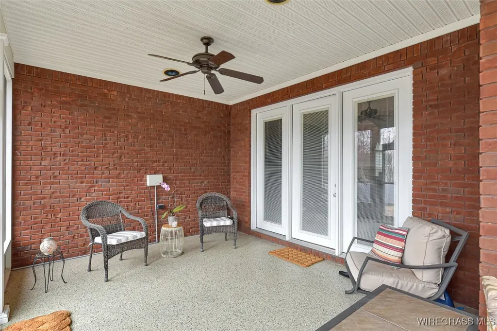 300 Inverness Drive Dothan AL 36305