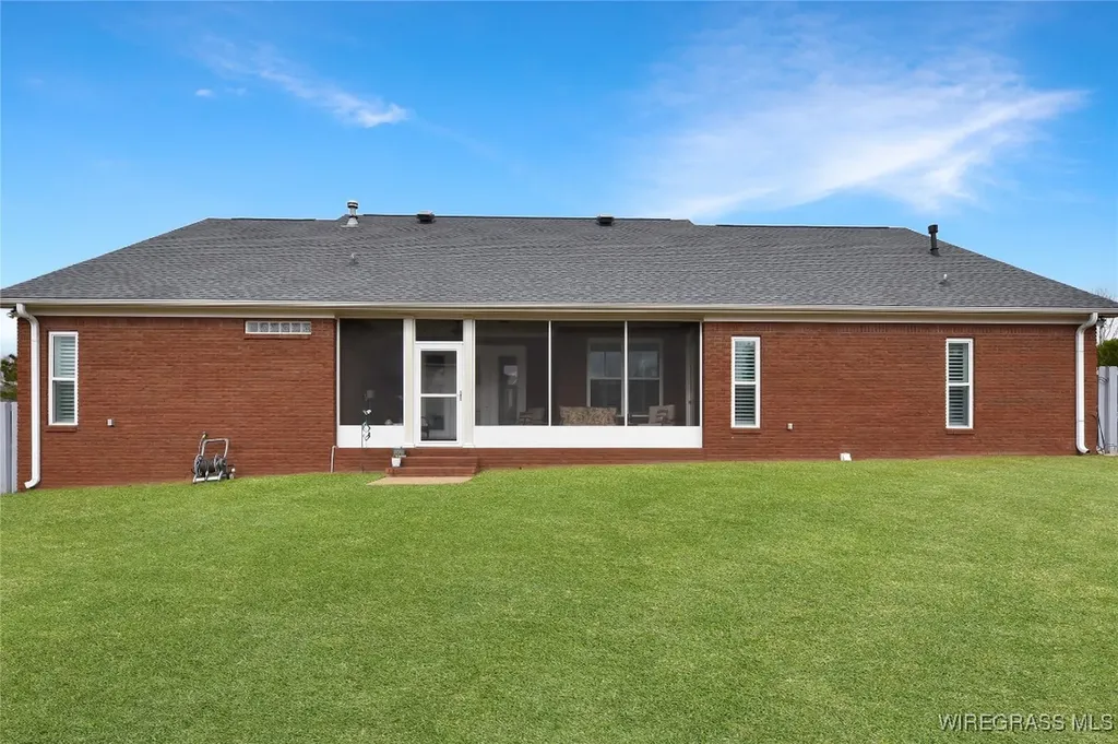 300 Inverness Drive Dothan AL 36305