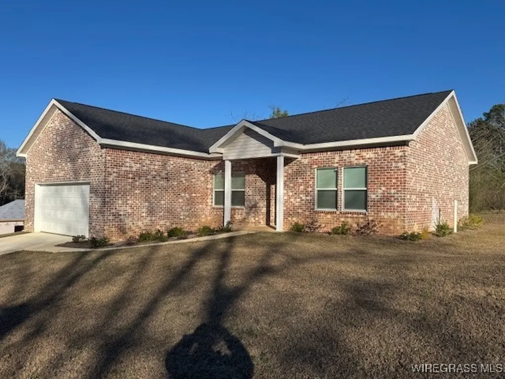 23 Blair Lane Dothan AL 36301