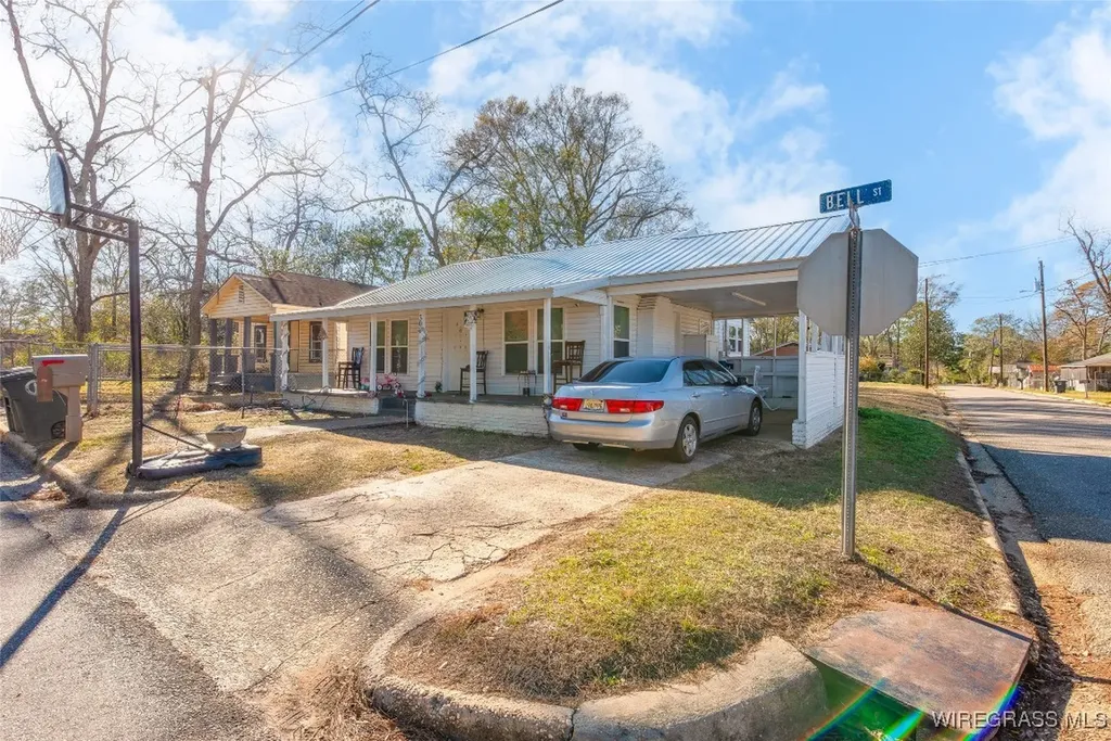 300 Bell Street Enterprise AL 36330