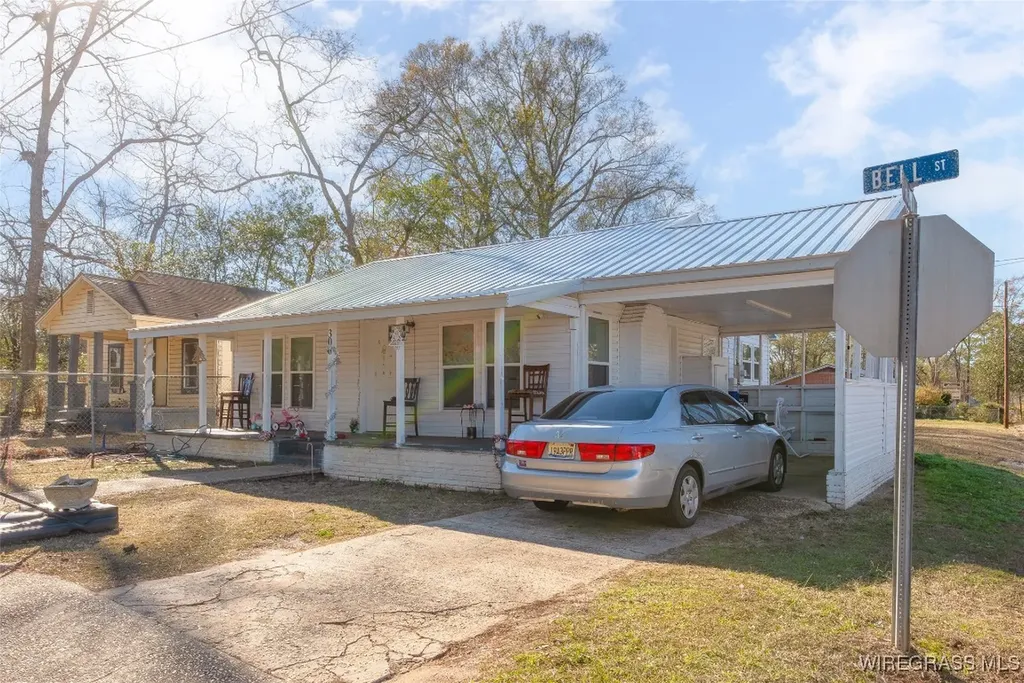 300 Bell Street Enterprise AL 36330