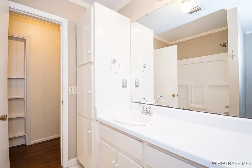 1012 Trawick Road Dothan AL 36305