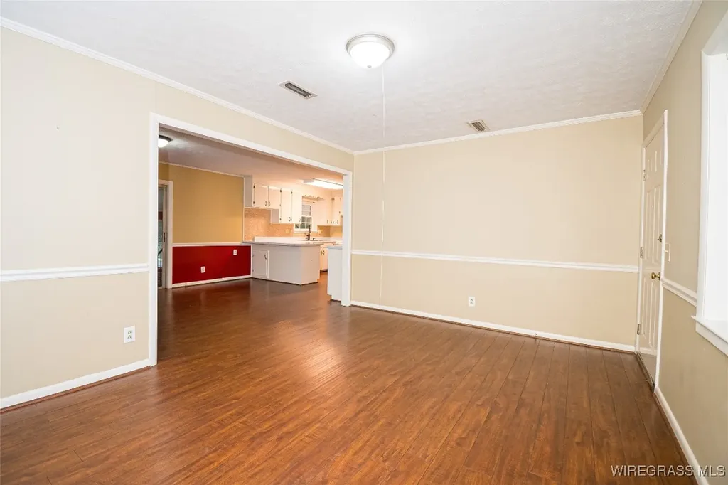 1012 Trawick Road Dothan AL 36305