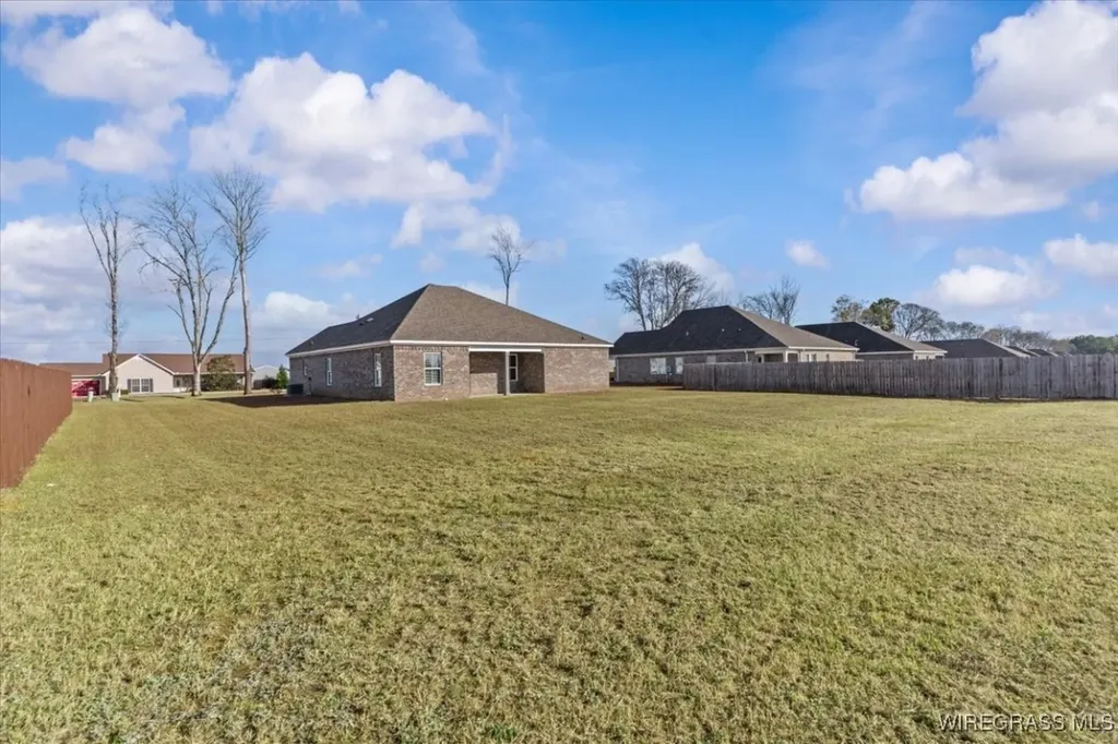 330 Gritney Road Daleville AL 36322