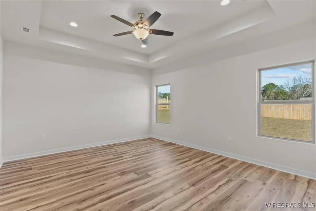 105 Hand Lane Enterprise AL 36330