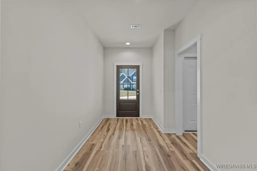 105 Hand Lane Enterprise AL 36330