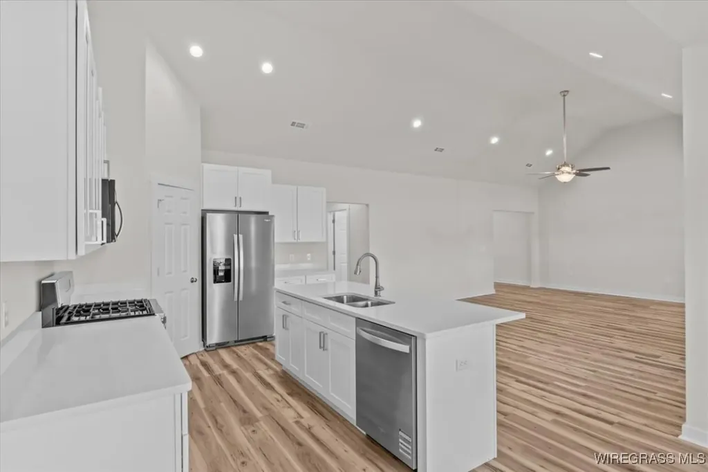 105 Hand Lane Enterprise AL 36330