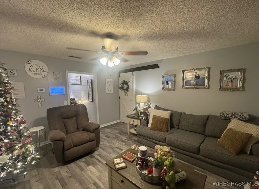 1499 E Neva Drive In Road Geneva AL 36340