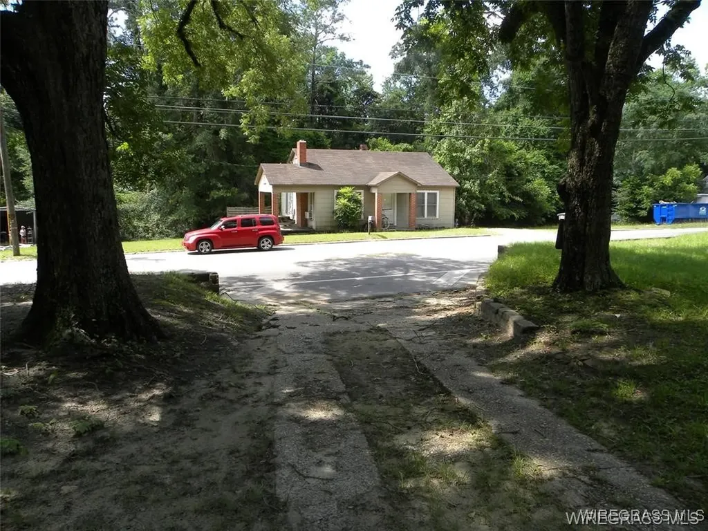 425 Glover Avenue Enterprise AL 36330
